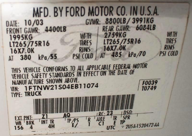 Ford F-250 SD XLT Crew Cab 4WD 2004