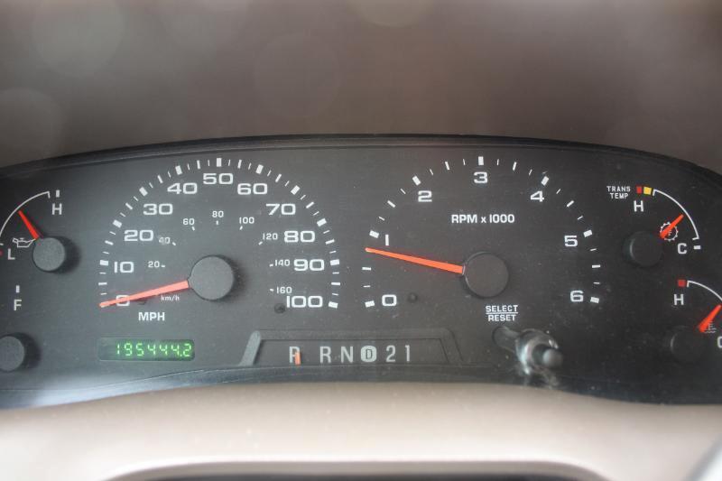 Ford F-250 SD XLT Crew Cab 4WD 2004