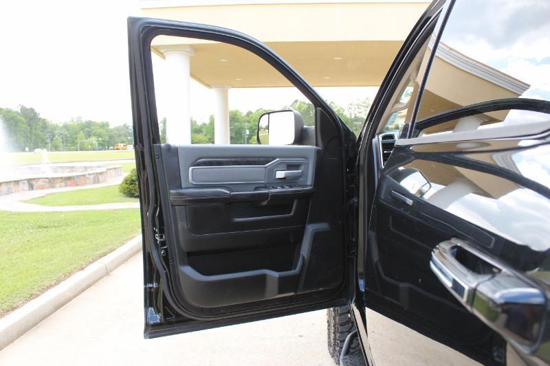 RAM 2500 Big Horn Crew Cab 4WD 2019