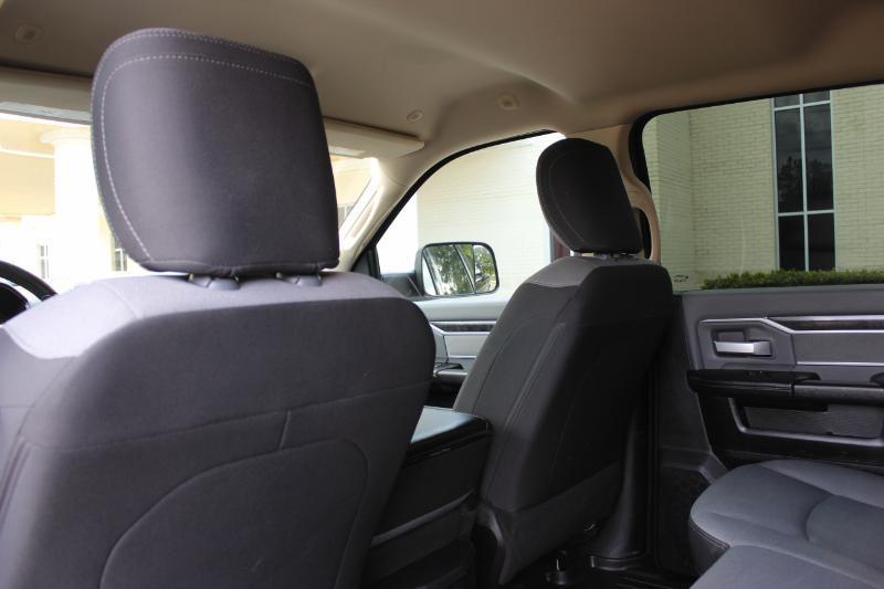 RAM 2500 Big Horn Crew Cab 4WD 2019