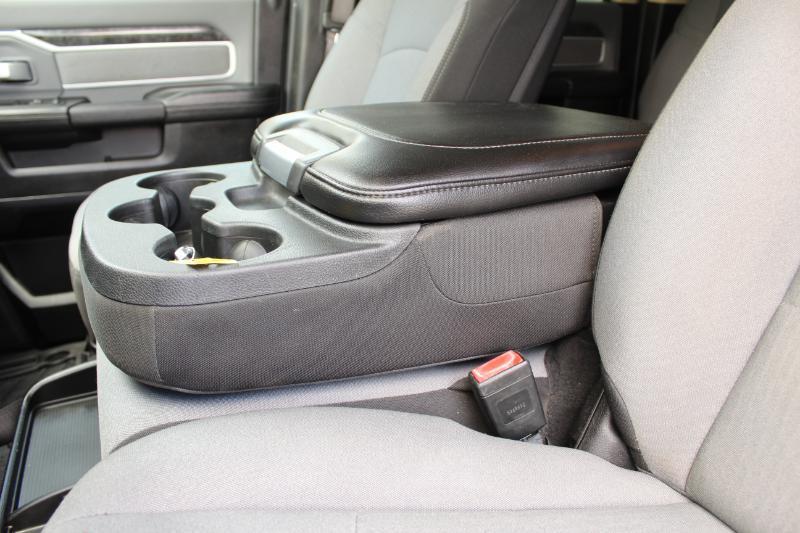 RAM 2500 Big Horn Crew Cab 4WD 2019