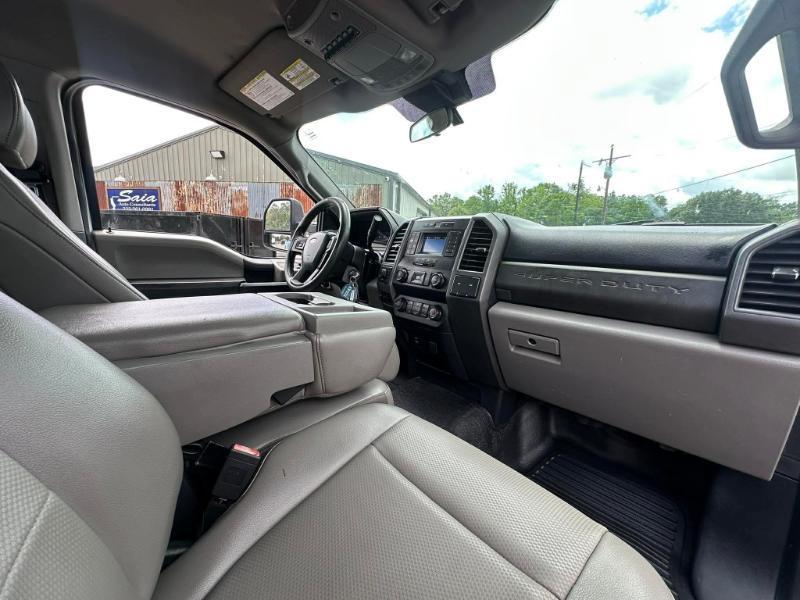 Ford F-350 SD XLT DRW 4WD 2021