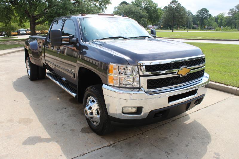 Chevrolet Silverado 3500HD LTZ Crew Cab  4WD 2011