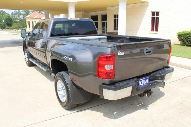Chevrolet Silverado 3500HD LTZ Crew Cab  4WD 2011