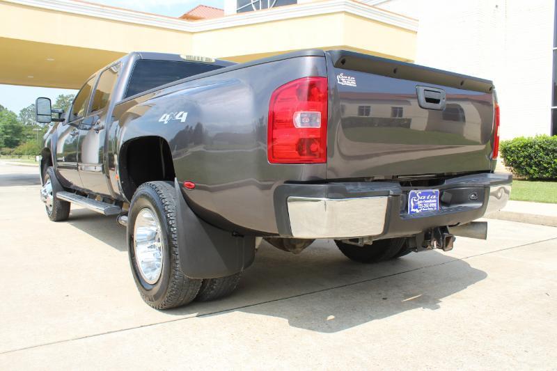 Chevrolet Silverado 3500HD LTZ Crew Cab  4WD 2011