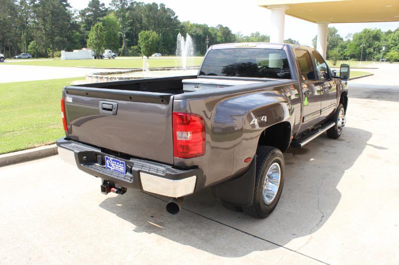Chevrolet Silverado 3500HD LTZ Crew Cab  4WD 2011