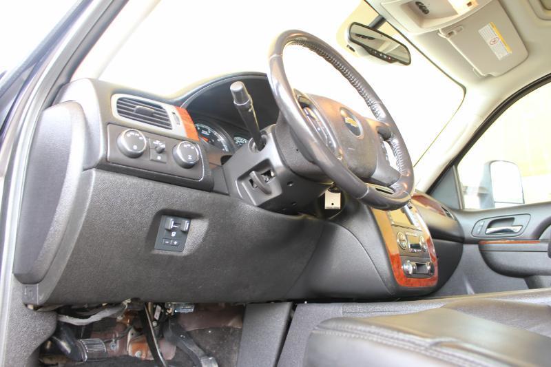 Chevrolet Silverado 3500HD LTZ Crew Cab  4WD 2011