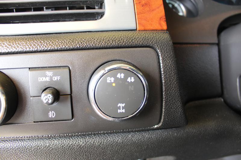 Chevrolet Silverado 3500HD LTZ Crew Cab  4WD 2011