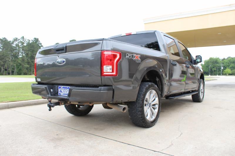 Ford F-150 XL SuperCrew 5.5-ft. Bed 4WD 2017