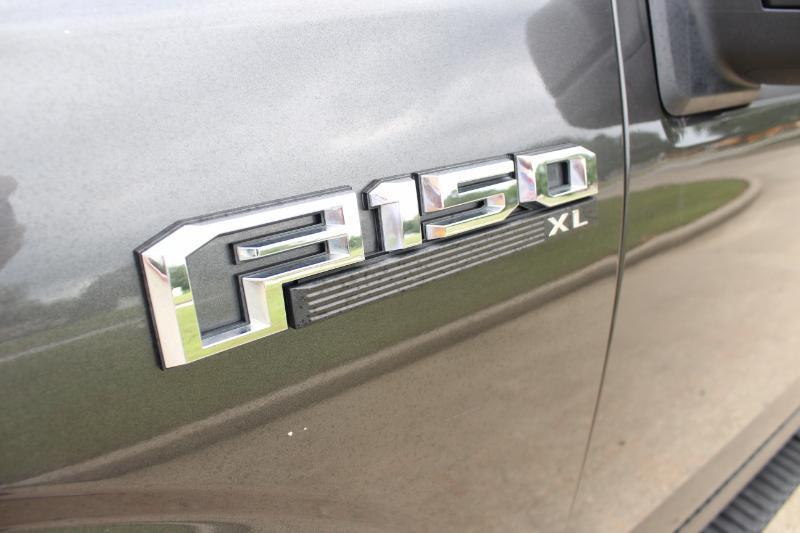 Ford F-150 XL SuperCrew 5.5-ft. Bed 4WD 2017