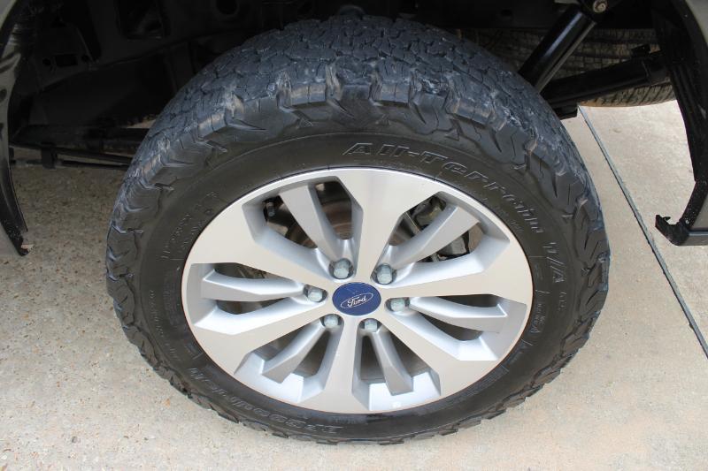 Ford F-150 XL SuperCrew 5.5-ft. Bed 4WD 2017