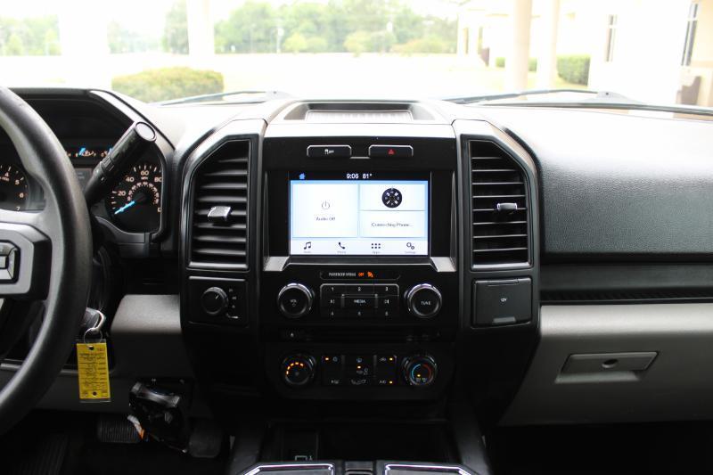 Ford F-150 XL SuperCrew 5.5-ft. Bed 4WD 2017