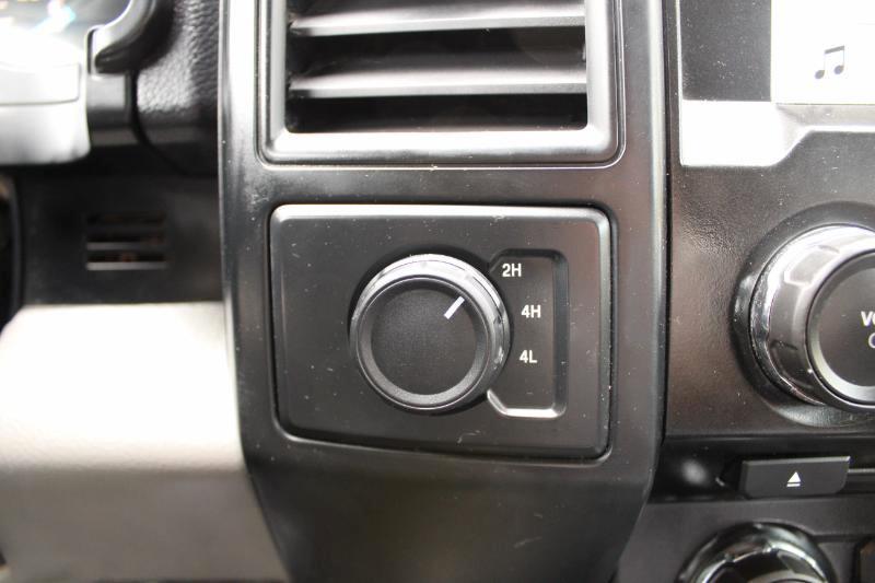 Ford F-150 XL SuperCrew 5.5-ft. Bed 4WD 2017