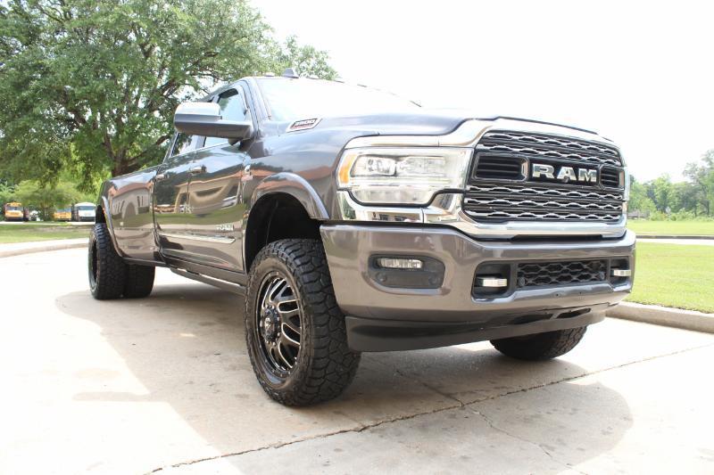 RAM 3500 Limited Crew Cab LWB 4WD DRW 2019