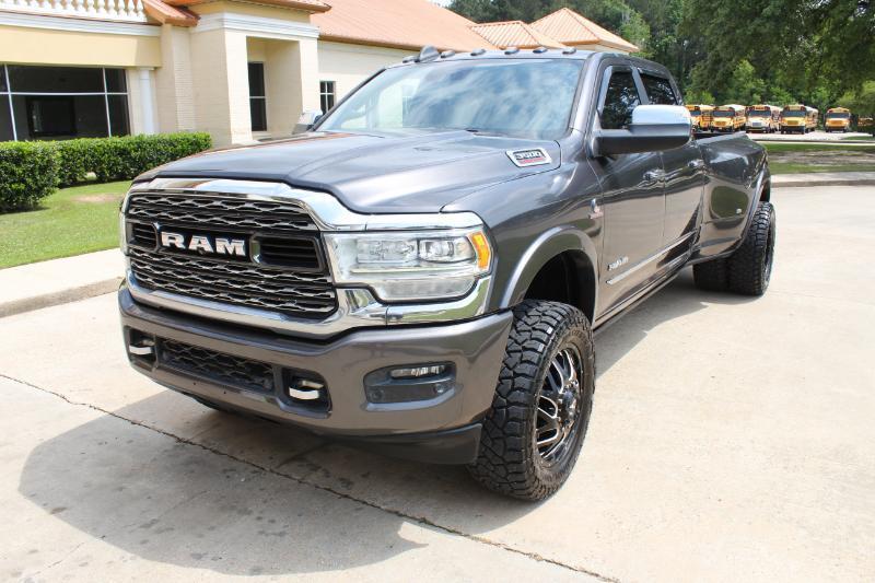 RAM 3500 Limited Crew Cab LWB 4WD DRW 2019