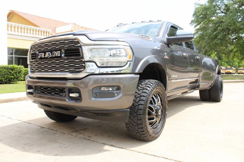 RAM 3500 Limited Crew Cab LWB 4WD DRW 2019