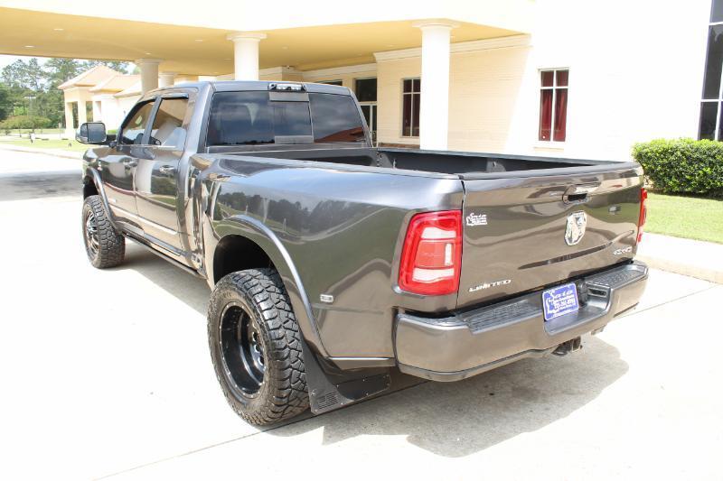 RAM 3500 Limited Crew Cab LWB 4WD DRW 2019