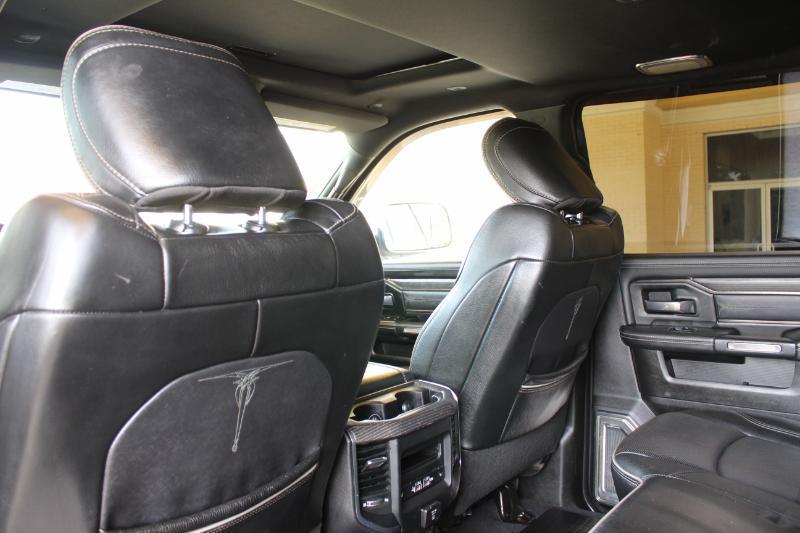 RAM 3500 Limited Crew Cab LWB 4WD DRW 2019