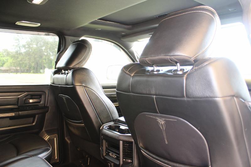 RAM 3500 Limited Crew Cab LWB 4WD DRW 2019