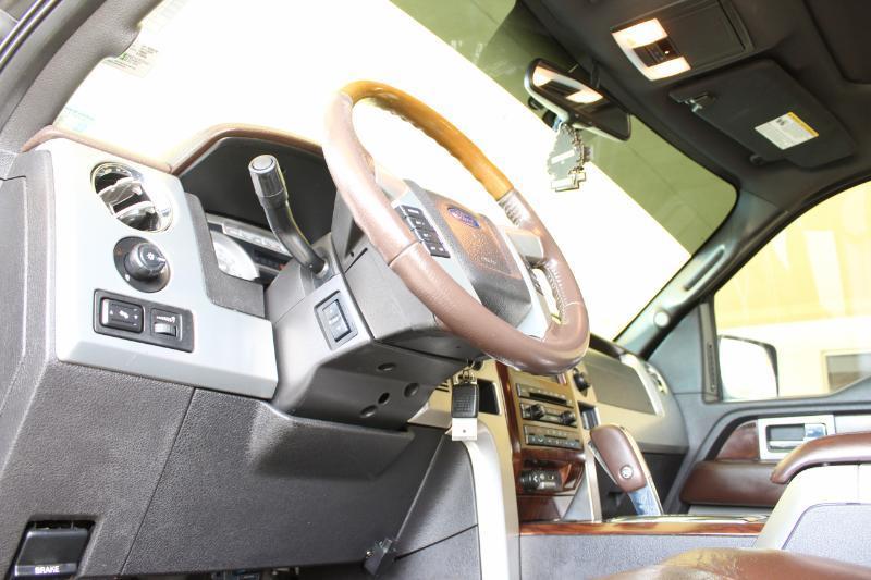 Ford F-150 Platinum SuperCrew 4WD 2010
