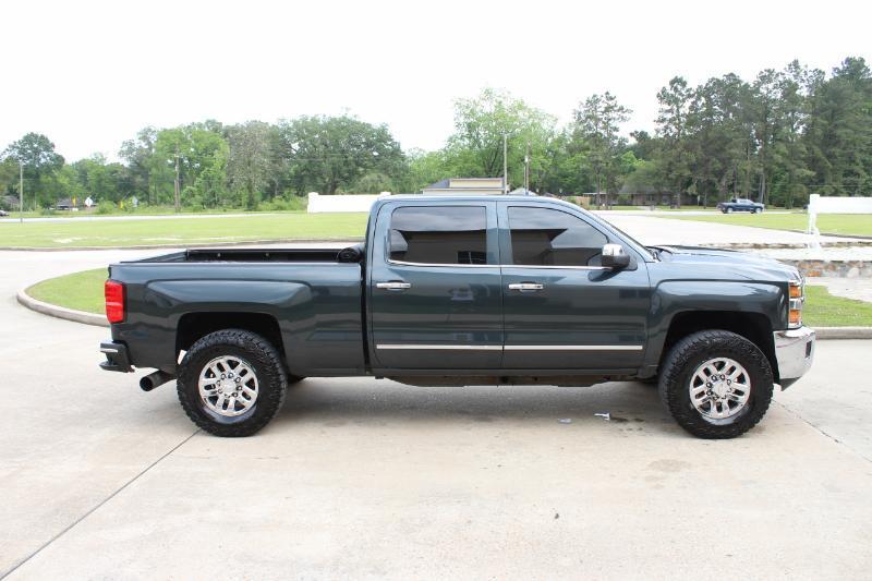 Chevrolet Silverado 2500HD LTZ Crew Cab 4WD 2019