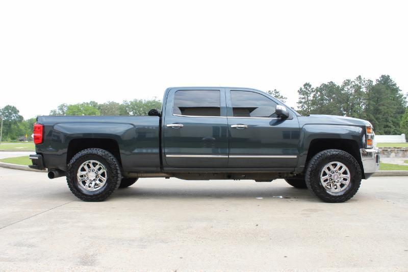 Chevrolet Silverado 2500HD LTZ Crew Cab 4WD 2019