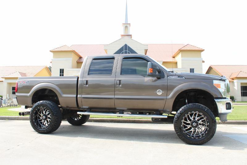 Ford F-250 SD Lariat Crew Cab 4WD 2016