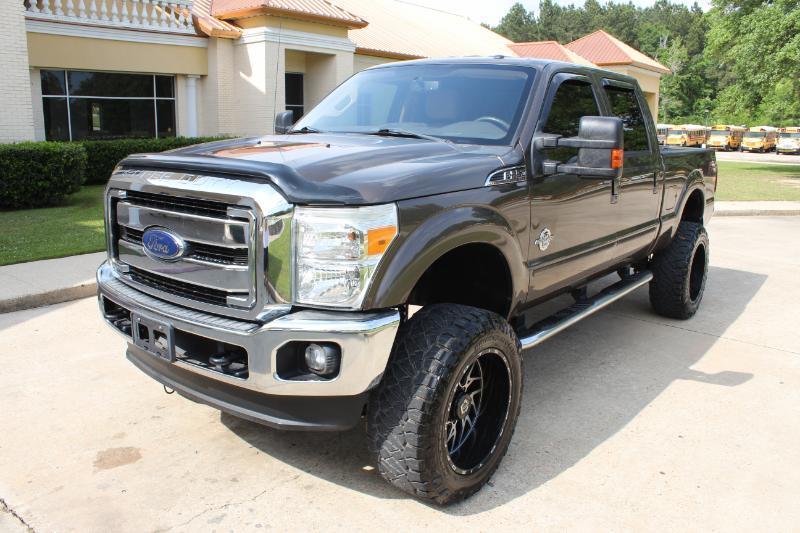 Ford F-250 SD Lariat Crew Cab 4WD 2016