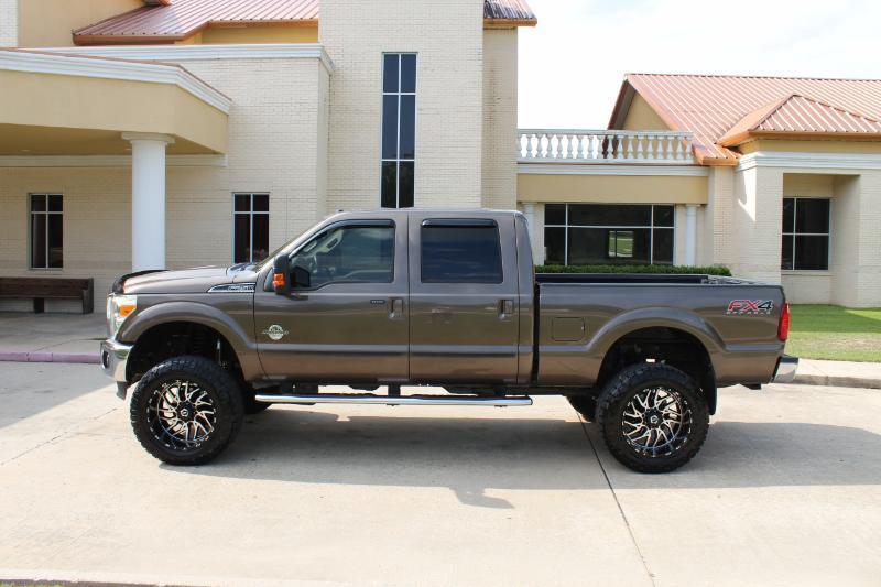 Ford F-250 SD Lariat Crew Cab 4WD 2016
