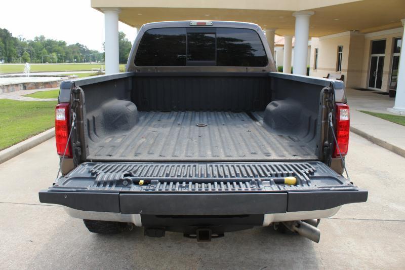 Ford F-250 SD Lariat Crew Cab 4WD 2016