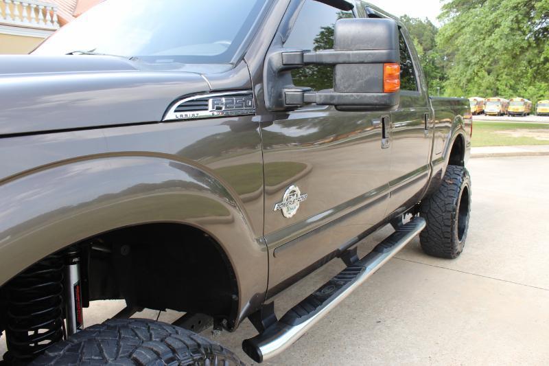Ford F-250 SD Lariat Crew Cab 4WD 2016