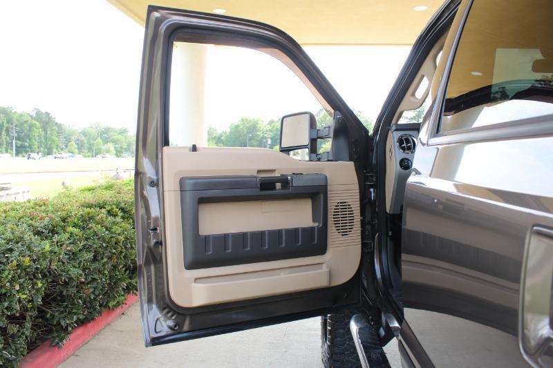 Ford F-250 SD Lariat Crew Cab 4WD 2016