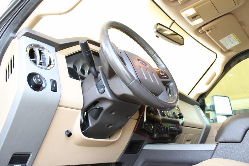 Ford F-250 SD Lariat Crew Cab 4WD 2016