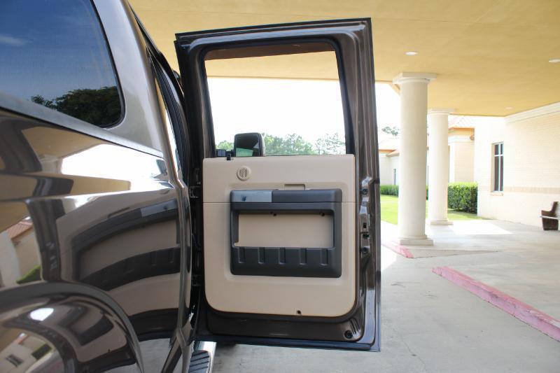 Ford F-250 SD Lariat Crew Cab 4WD 2016