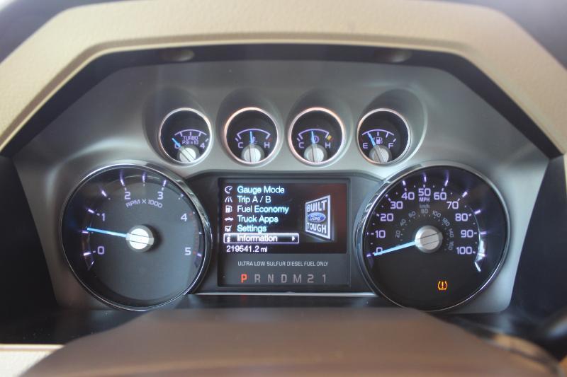 Ford F-250 SD Lariat Crew Cab 4WD 2016