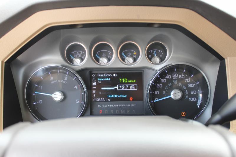 Ford F-250 SD Lariat Crew Cab 4WD 2016
