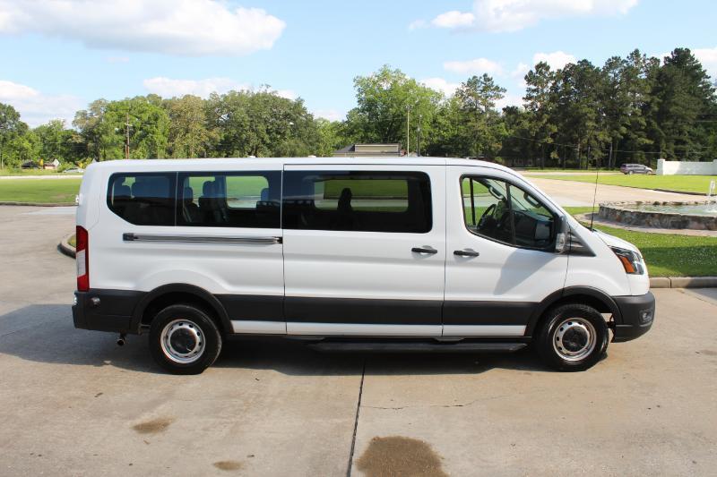 Ford Transit 350 Wagon Low Roof XL w/Sliding Pass. 148-in. WB 2020