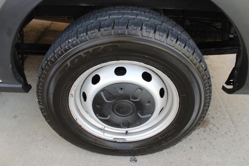 Ford Transit 350 Wagon Low Roof XL w/Sliding Pass. 148-in. WB 2020