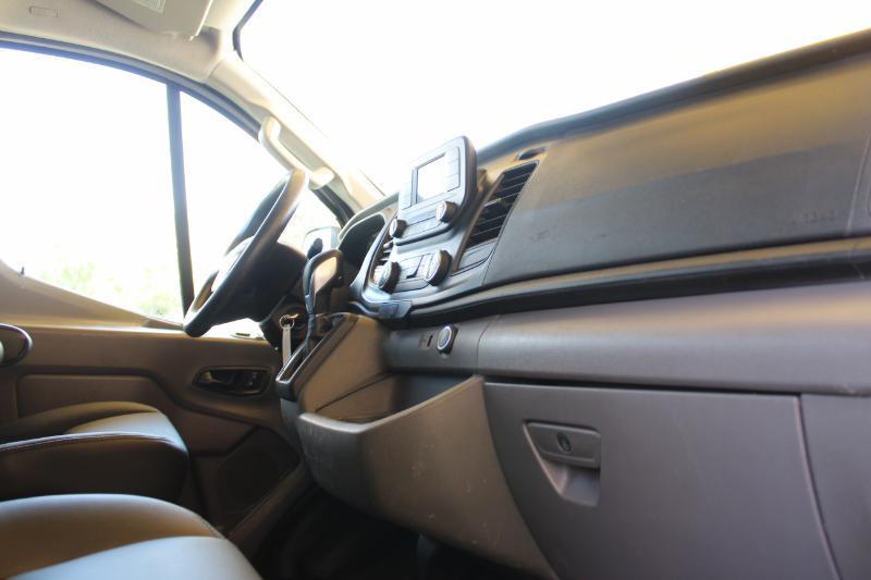 Ford Transit 350 Wagon Low Roof XL w/Sliding Pass. 148-in. WB 2020