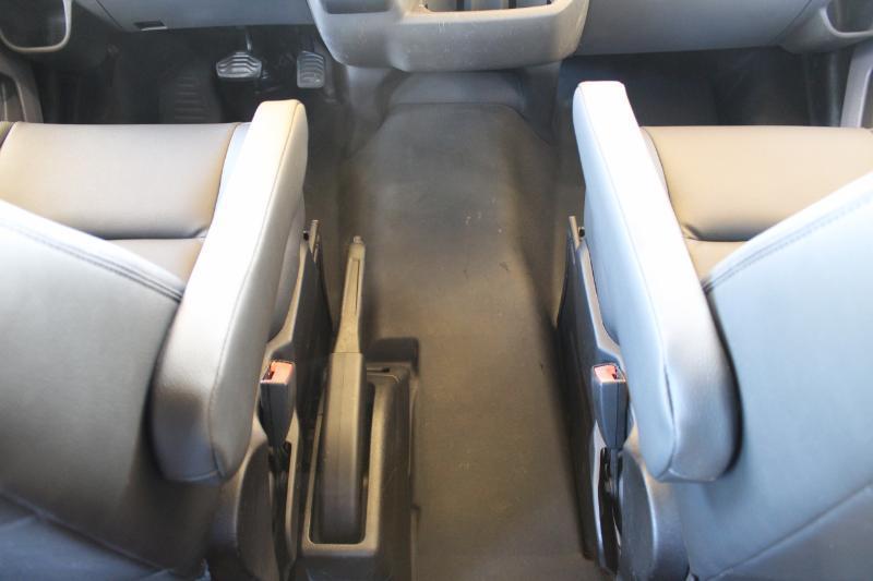 Ford Transit 350 Wagon Low Roof XL w/Sliding Pass. 148-in. WB 2020