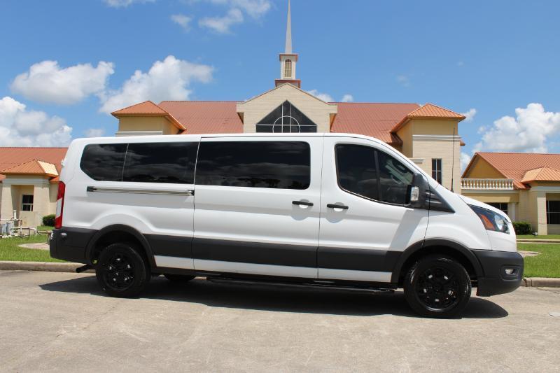 Ford Transit 350 Wagon Low Roof XL w/Sliding Pass. 148-in. WB 2020