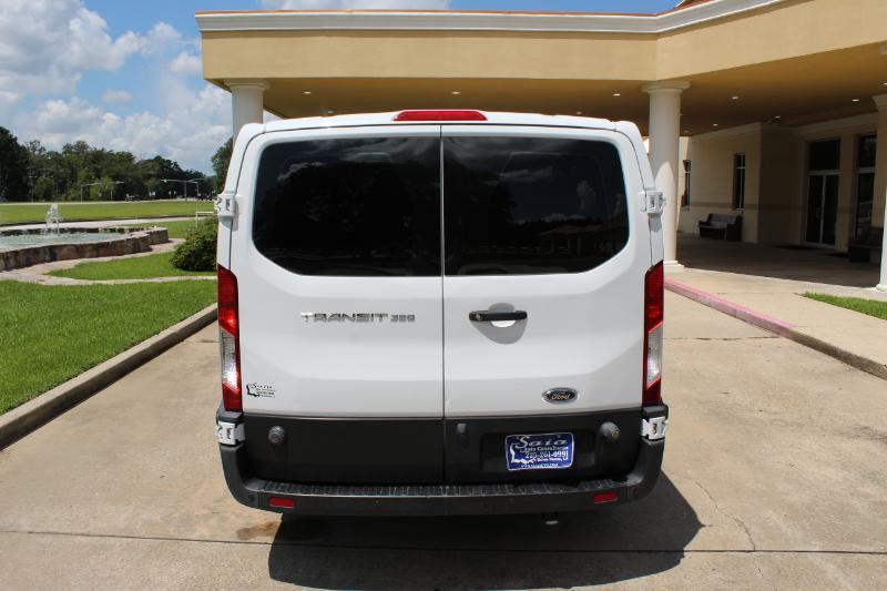 Ford Transit 350 Wagon Low Roof XL w/Sliding Pass. 148-in. WB 2020