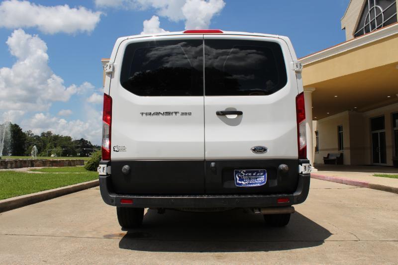 Ford Transit 350 Wagon Low Roof XL w/Sliding Pass. 148-in. WB 2020