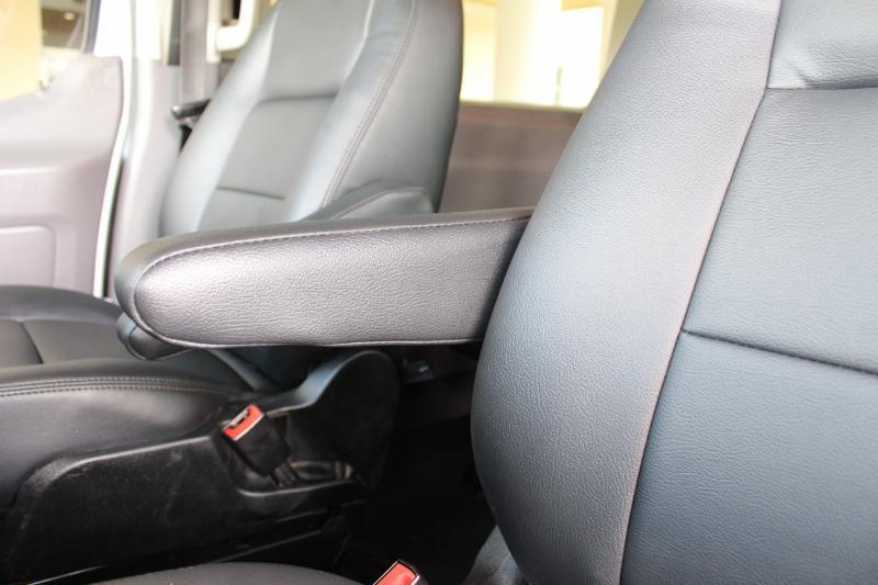 Ford Transit 350 Wagon Low Roof XL w/Sliding Pass. 148-in. WB 2020