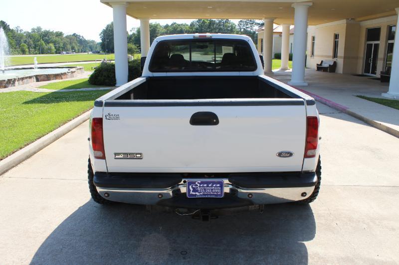Ford F-350 SD XL Crew Cab 4WD DRW 2006