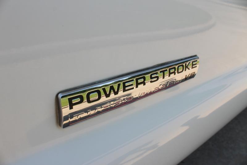 Ford F-350 SD XL Crew Cab 4WD DRW 2006