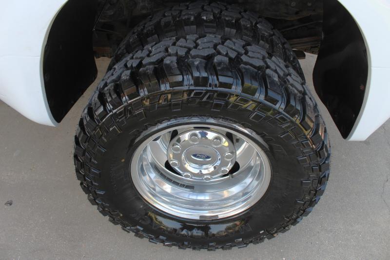 Ford F-350 SD XL Crew Cab 4WD DRW 2006
