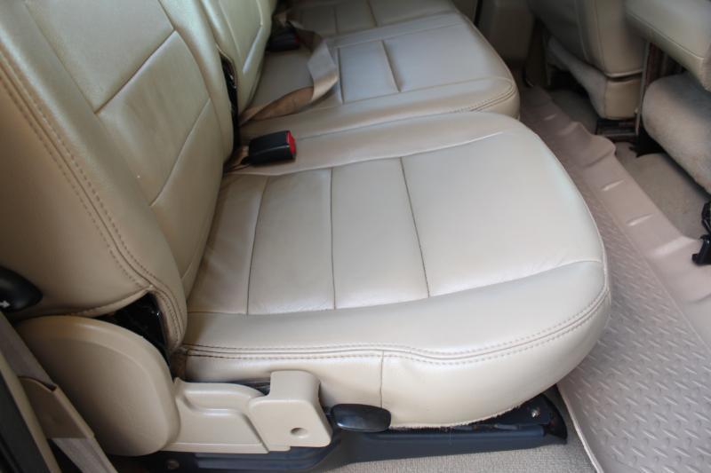Ford F-350 SD XL Crew Cab 4WD DRW 2006