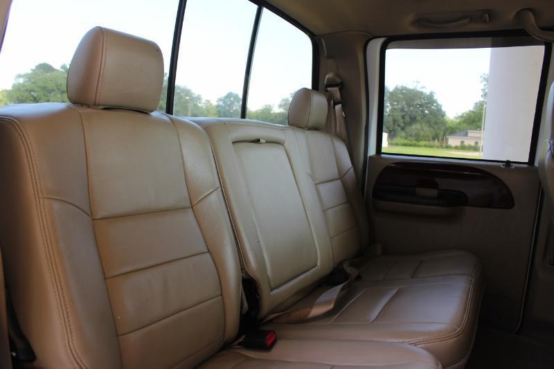 Ford F-350 SD XL Crew Cab 4WD DRW 2006