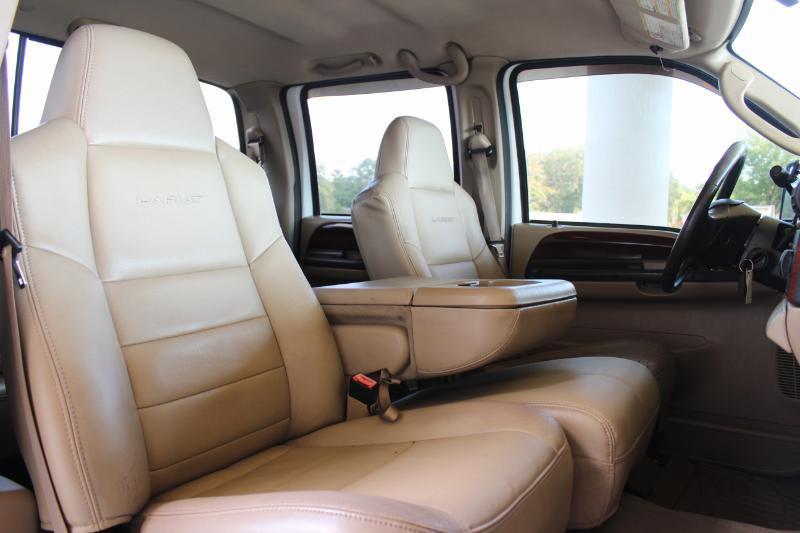 Ford F-350 SD XL Crew Cab 4WD DRW 2006